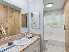 15667 SE Fairwood Boulevard, Renton WA 98058