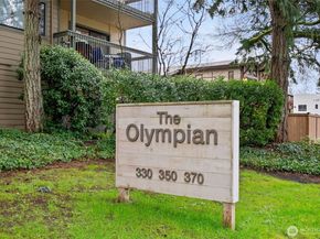 330 Grow Avenue NW C3, Bainbridge Island WA 98110