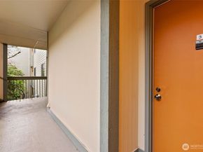 330 Grow Avenue NW C3, Bainbridge Island WA 98110