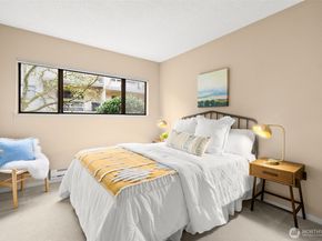 330 Grow Avenue NW C3, Bainbridge Island WA 98110