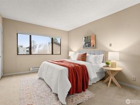 330 Grow Avenue NW C3, Bainbridge Island WA 98110