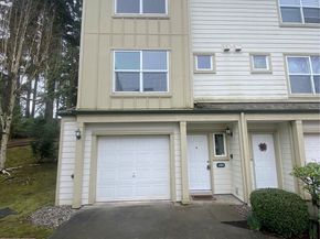 1600 121st Street SE J101, Everett WA 98208