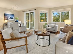 11058 NE 33rd Place D3, Bellevue WA 98004