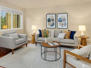 11058 NE 33rd Place D3, Bellevue WA 98004