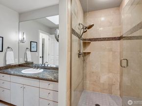 8627 112th Lane NE, Kirkland WA 98033