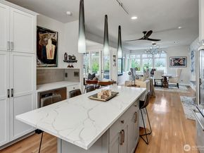 8627 112th Lane NE, Kirkland WA 98033