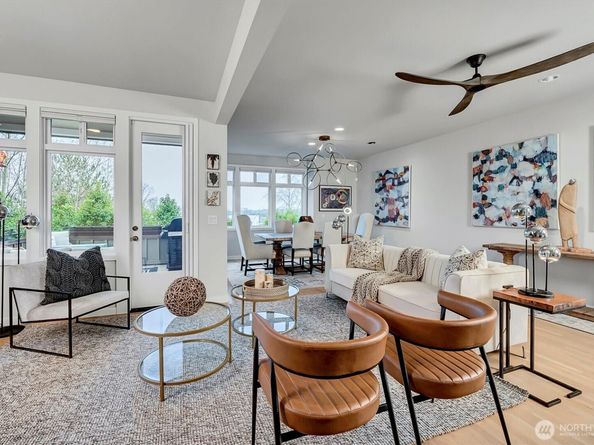 8627 112th Lane NE, Kirkland WA 98033