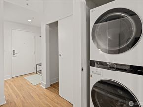 2911 2nd Avenue 1112, Seattle WA 98121