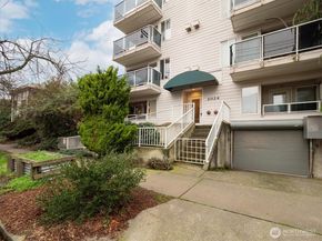 2024 NW 57th Street 201, Seattle WA 98107