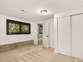 16417 210th Avenue NE, Woodinville WA 98077