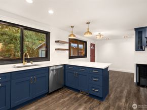 16417 210th Avenue NE, Woodinville WA 98077