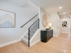 20908 99th Place S, Kent WA 98031