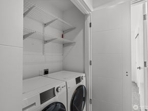 712 NW 95th Street, Seattle WA 98117