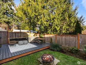 712 NW 95th Street, Seattle WA 98117