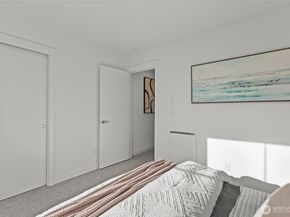 712 NW 95th Street, Seattle WA 98117