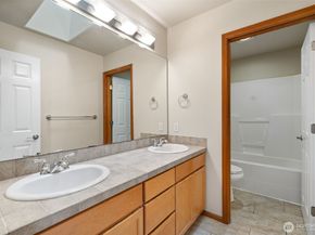 18719 12th Drive SE, Bothell WA 98012