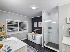 612 Park Avenue, Mukilteo WA 98275