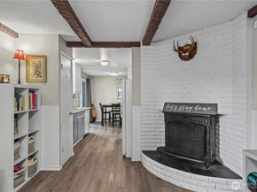 203 S 357th Street, Federal Way WA 98003