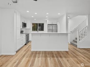 730 112th Street SW I4, Everett WA 98204