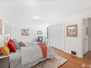 2926 W Blaine Street, Seattle WA 98199