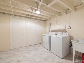 2926 W Blaine Street, Seattle WA 98199