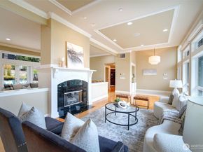 6145 93rd Avenue SE, Mercer Island WA 98040