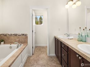 3810 218th Place SE, Bothell WA 98021