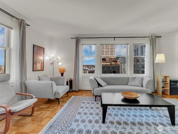 1017 Minor Avenue 1303, Seattle WA 98104