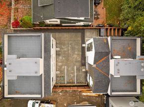 937 N 87th Street A, Seattle WA 98103