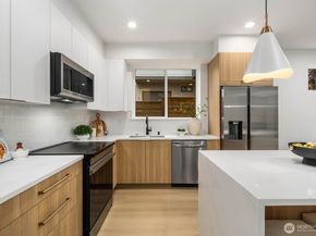 937 N 87th Street A, Seattle WA 98103