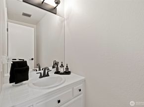 5615 114th Street SW, Mukilteo WA 98275