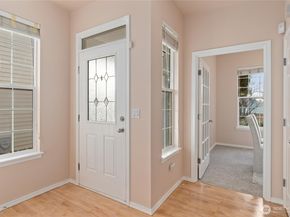 5036 NE 4th PL, Renton WA 98059