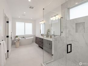 5816 NE 4th Place, Renton WA 98059