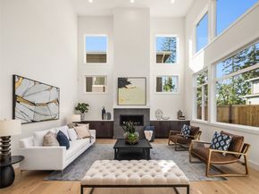 5816 NE 4th Place, Renton WA 98059