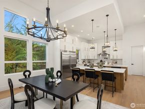 5539 116th Avenue NE, Kirkland WA 98033