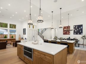 5539 116th Avenue NE, Kirkland WA 98033