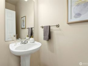 1126 204th Place SW, Lynnwood WA 98036