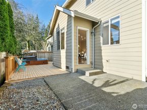 1126 204th Place SW, Lynnwood WA 98036