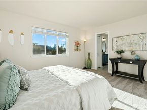 1126 204th Place SW, Lynnwood WA 98036