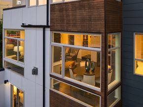 928 34th Avenue, Seattle WA 98122