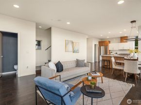 928 34th Avenue, Seattle WA 98122