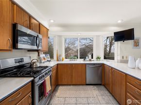 29652 61st Avenue S, Auburn WA 98001