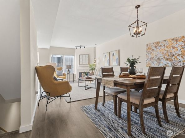 4808 NE Sunset Blvd B105, Renton WA 98059