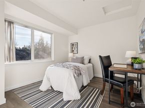 4808 NE Sunset Blvd B105, Renton WA 98059