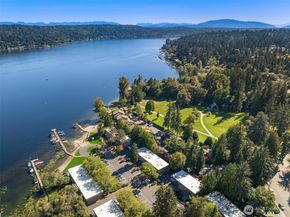 3834 175th Avenue NE 22, Redmond WA 98052