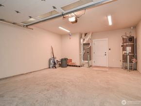 10202 44th Avenue SW, Seattle WA 98146