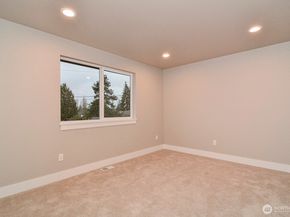 10202 44th Avenue SW, Seattle WA 98146