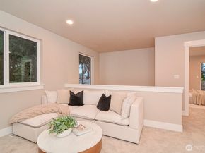 10202 44th Avenue SW, Seattle WA 98146