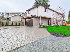 10202 44th Avenue SW, Seattle WA 98146