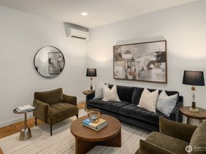 9553 Ashworth Avenue N B, Seattle WA 98103